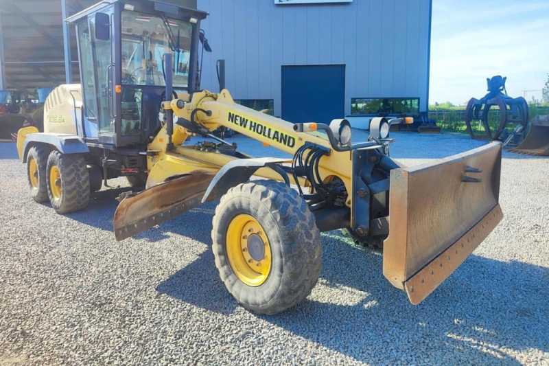 OmecoHub - Immagine NEW HOLLAND F106.6A